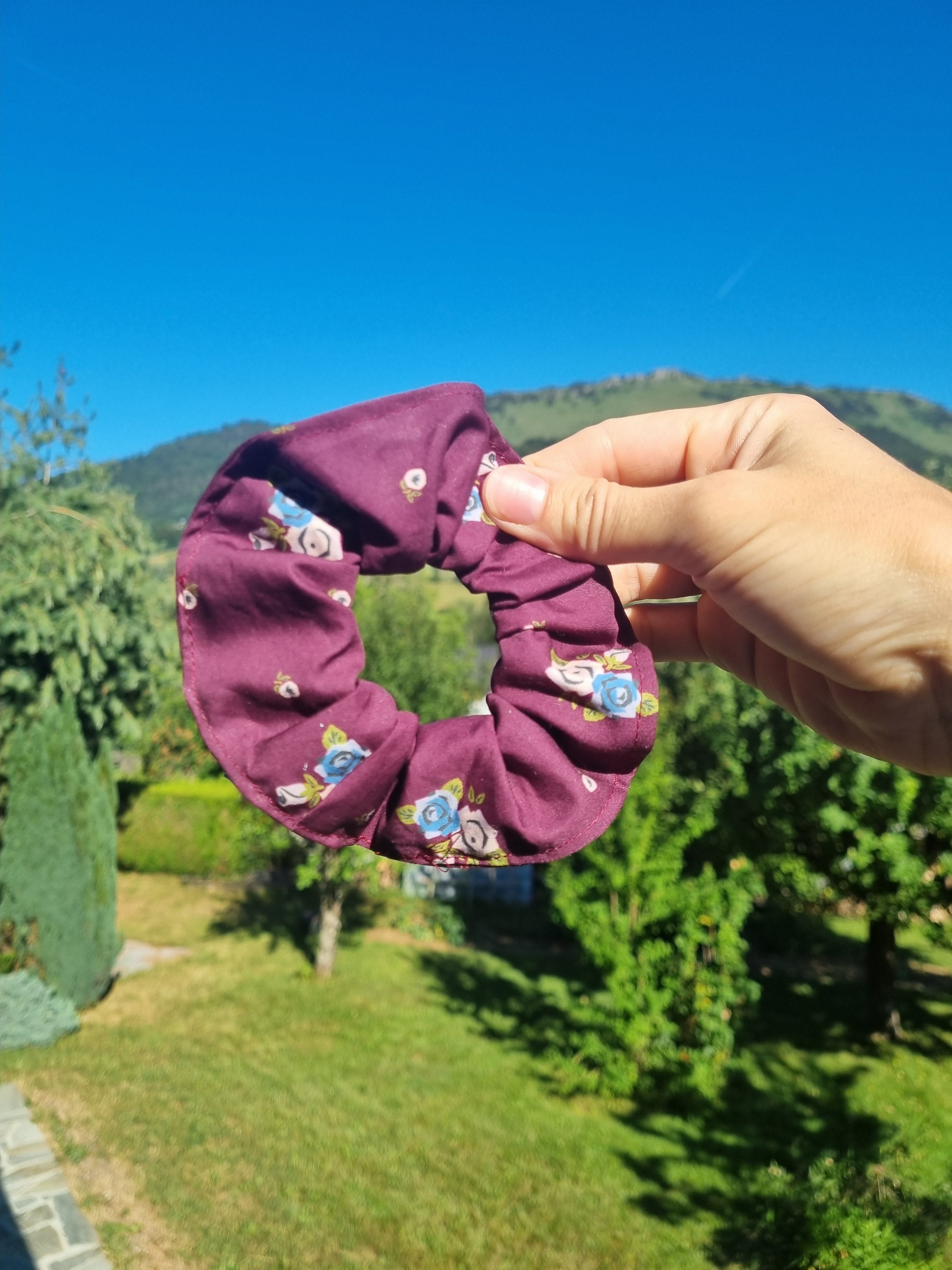 scrunchie cheveux accessoire gros chouchou attache prune