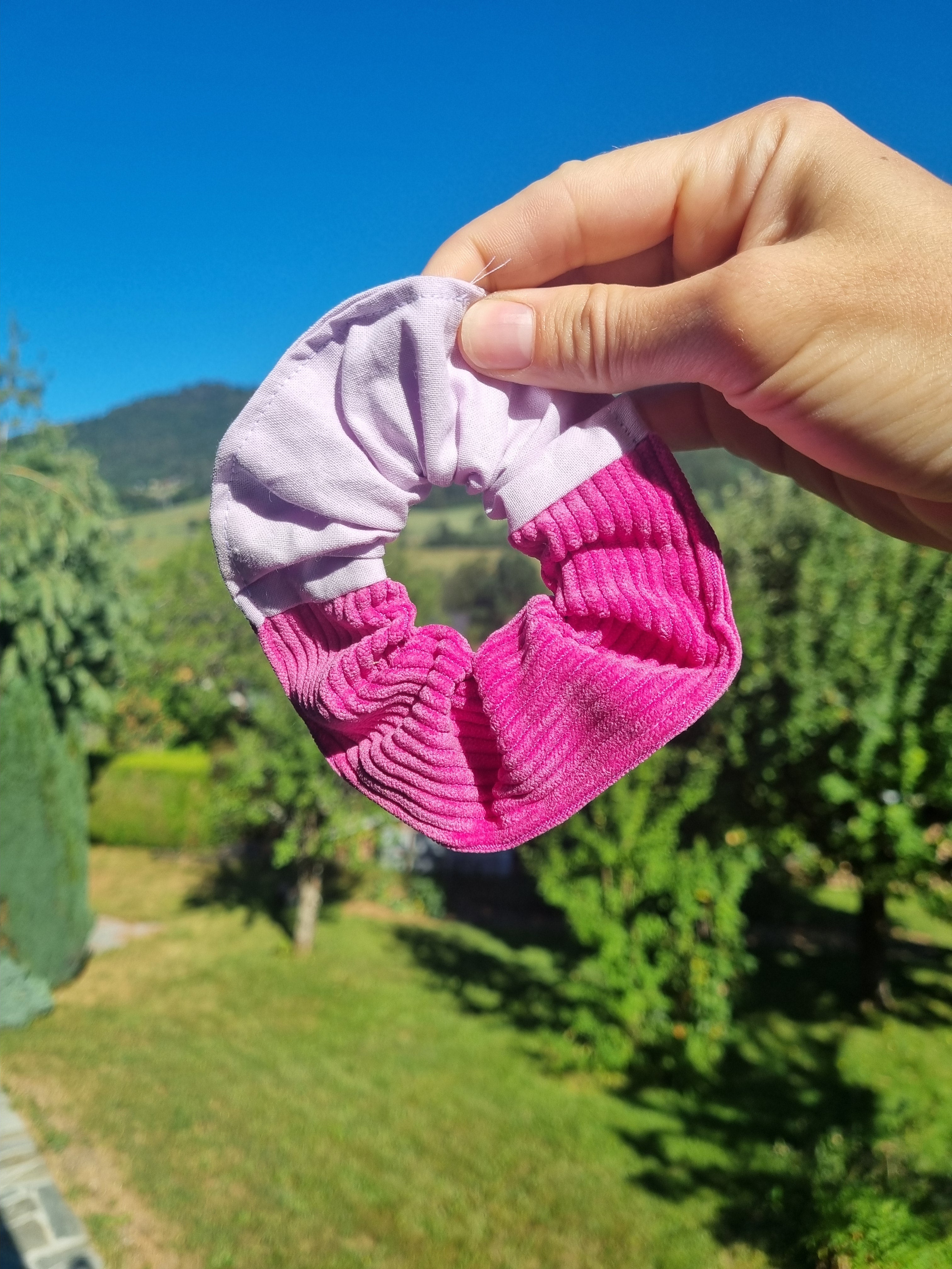 scrunchie cheveux accessoire gros chouchou attache rose